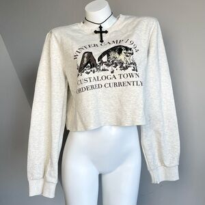 90s Vintage Graphic Cropped Sweatshirt